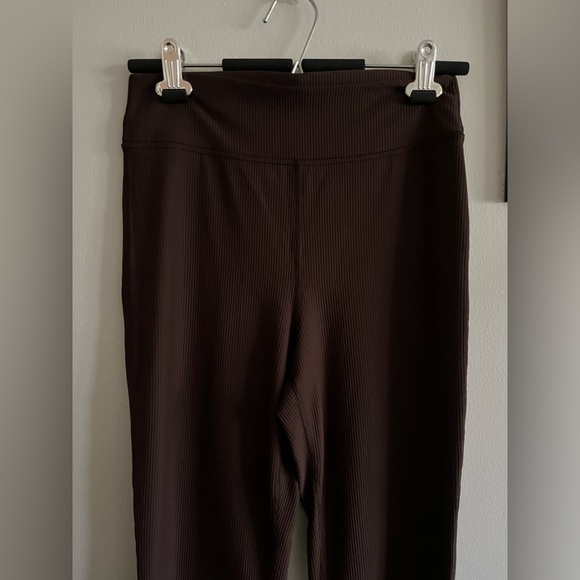 Chocolate brown, Old navy ribbed active bottoms, size medium - Picture 7 of 9